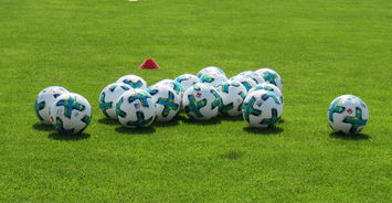 ac米兰官网-中国足球定位球战术效果，足球定位球动作要领